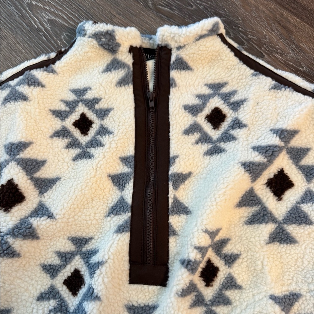 VICI Half Zip Pullover - Picture 8 of 10